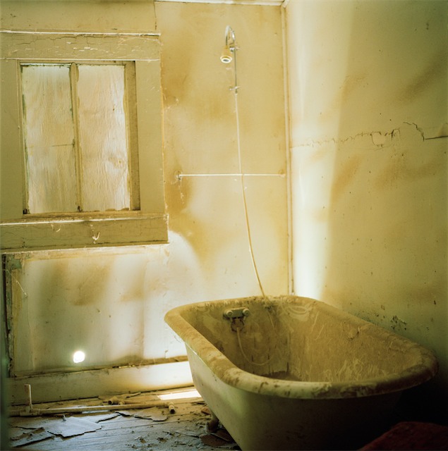 Bathroom2.jpg