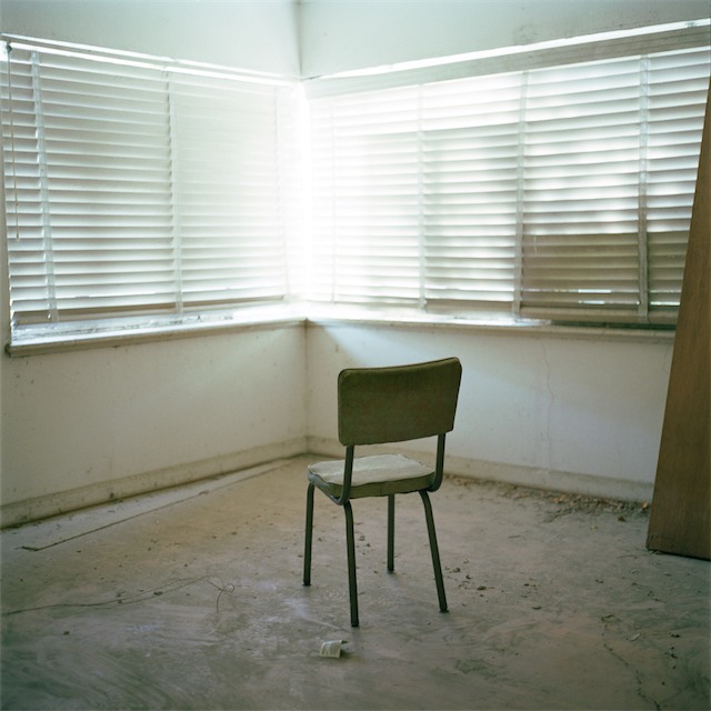 chair.jpg